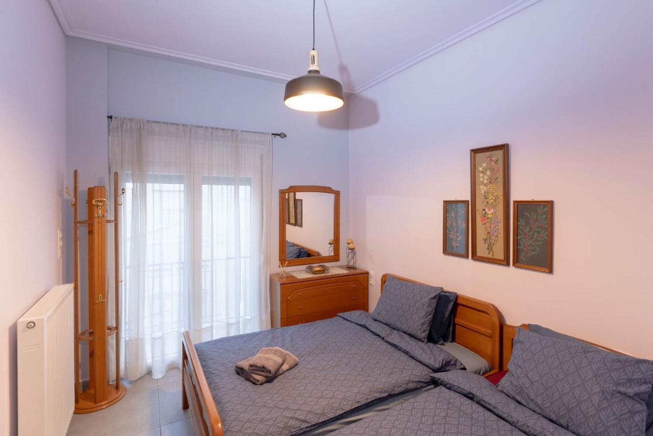 Byt Downtown Flat Larissa Exterior foto